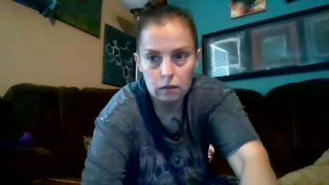 Nicole online show from 18, 5, 2026