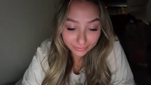 Snapshot of nicolelovesyou444 chatting on 9, 8, 2026 nicolelovesyou444 online show from 9, 8, 2026