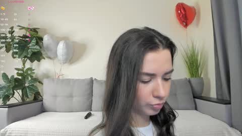 Dua Lipa online show from 7, 3, 2025