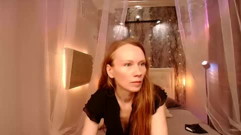 Nicole online show from 3, 5, 2026