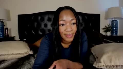 Nicole online show from 28, 2, 2026