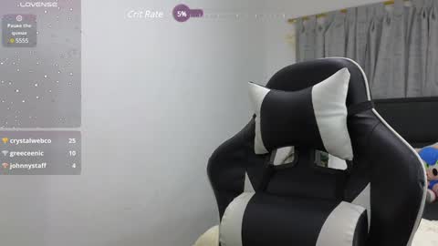 Snapshot of nicolle_jhons chatting on 18, 12, 2024 Nicolle online show from 18, 12, 2024