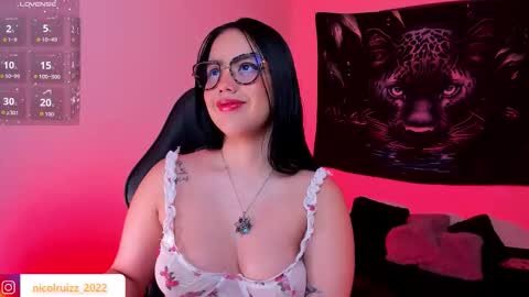 Nicoll  online show from 3, 12, 2025