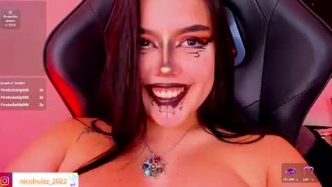 Snapshot of nicolle_ruizz chatting on 10, 7, 2026 Nicoll online show from 10, 7, 2026