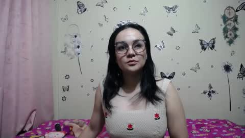nicolle_sky online show from 24, 7, 2026
