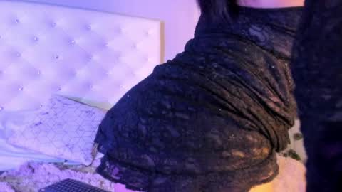 Nicolle online show from 29, 4, 2026