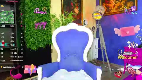 Nicolle online show from 11, 6, 2026