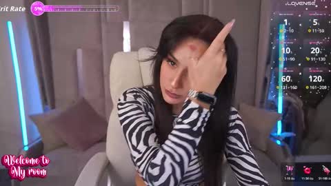 Nicole online show from 10, 11, 2025