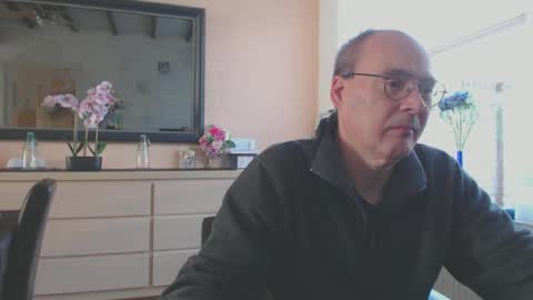 nightkeeper63 online show from 4, 2, 2025