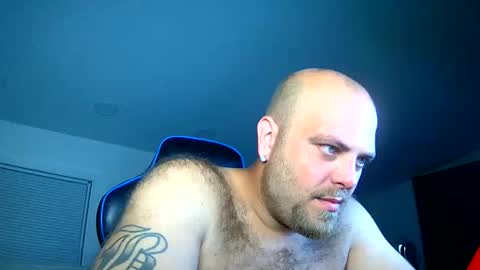 Snapshot of nightlifecouple chatting on 15, 9, 2025 nightlifecouple online show from 15, 9, 2025