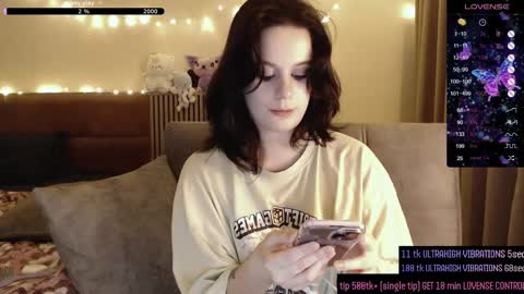 Snapshot of nightpurr chatting on 19, 12, 2025 Darcy online show from 19, 12, 2025