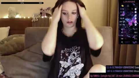 Snapshot of nightpurr chatting on 12, 1, 2026 Darcy online show from 12, 1, 2026