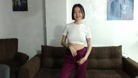 Niia online show from 8, 3, 2026