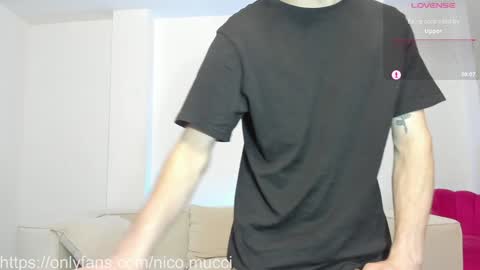 Nicolas Mucci online show from 13, 1, 2025