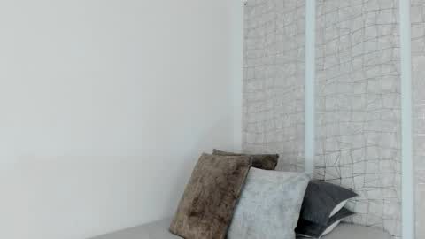 Snapshot of niicole_steele chatting on 19, 9, 2025 Niicole online show from 19, 9, 2025