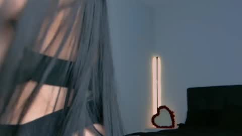 Snapshot of niinarosee1 chatting on 1, 11, 2025 Niinarosee online show from 1, 11, 2025