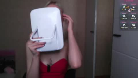  MY NAME IS AMILI WELCOME TO MY ROOM online show from 17, 5, 2026