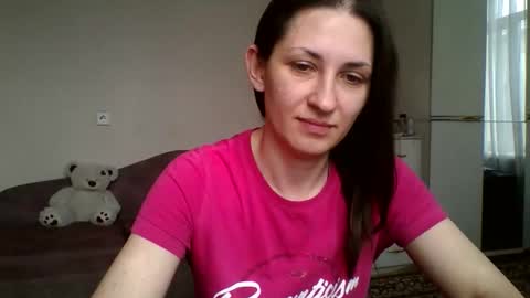 nika_smily online show from 22, 4, 2026