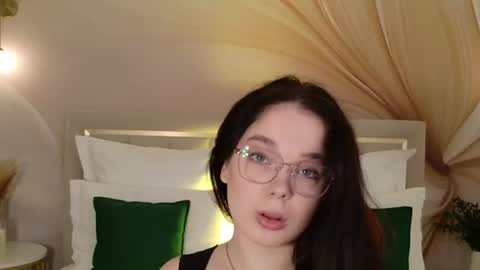 Snapshot of nikaflowers chatting on 9, 7, 2026 Nika online show from 9, 7, 2026