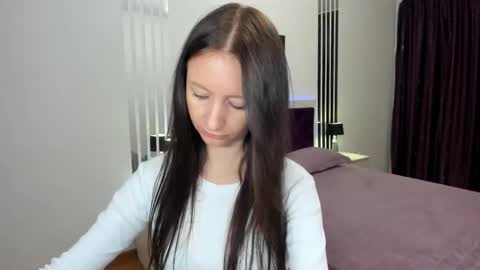 NikaLewis online show from 25, 4, 2026