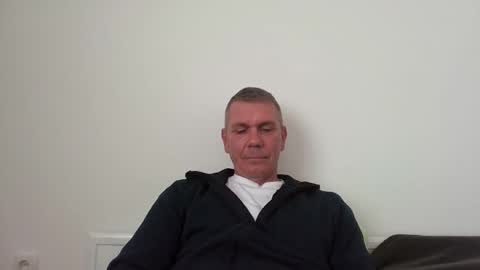 Snapshot of nikan77 chatting on 17, 3, 2026 nikan77 online show from 17, 3, 2026