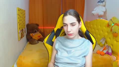 nikastarkk online show from 10, 2, 2025