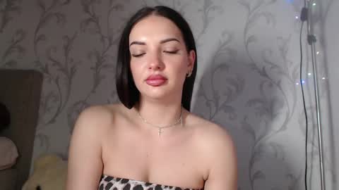 Snapshot of nikimousi chatting on 26, 5, 2026 nikimousi online show from 26, 5, 2026