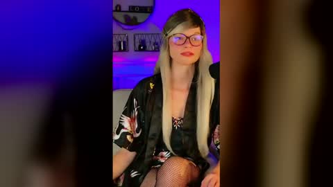Kitty Chatte online show from 7, 5, 2026