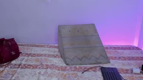 nikki_uwu online show from 24, 2, 2026