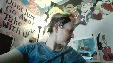 Nikkie online show from 5, 11, 2025