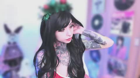 Snapshot of nikkiramone chatting on 17, 12, 2025 Nikki Ramone online show from 17, 12, 2025