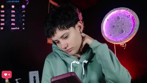 Nikky online show from 9, 5, 2026