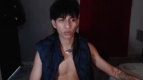 Snapshot of niklaus_wolf chatting on 13, 10, 2025 niklaus_wolf online show from 13, 10, 2025