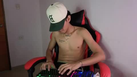 niklaus_wolf online show from 19, 4, 2026