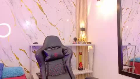    online show from 4, 8, 2026