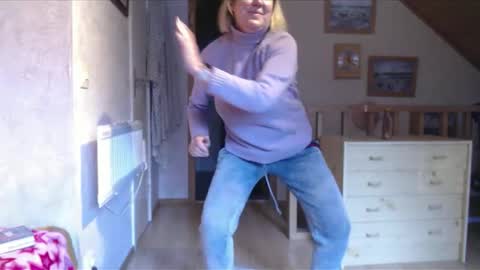 Nikole1 online show from 21, 11, 2025