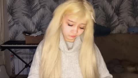Snapshot of nikoli_naw chatting on 12, 5, 2026 nikoli_naw online show from 12, 5, 2026