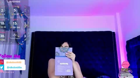 Snapshot of nikolsmithx chatting on 7, 12, 2024 nikol online show from 7, 12, 2024