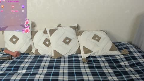 Snapshot of nikompell chatting on 5, 12, 2024 niko online show from 5, 12, 2024