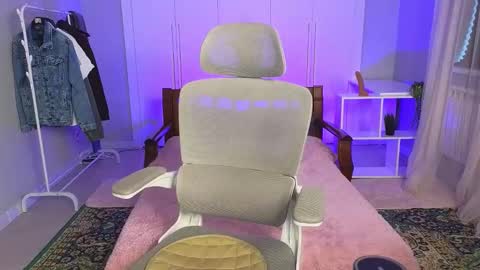 Snapshot of nikompell chatting on 26, 2, 2025 niko online show from 26, 2, 2025