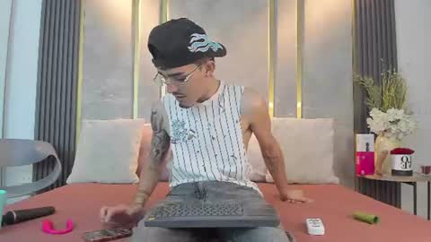 Niko Stone online show from 30, 6, 2026