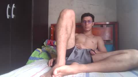 Snapshot of nikotwinktop chatting on 10, 7, 2026 Niko online show from 10, 7, 2026
