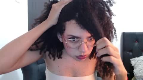 Nicole    GTM-5 1100 pm - 700 am online show from 22, 5, 2026