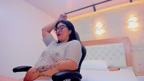   online show from 19, 2, 2026