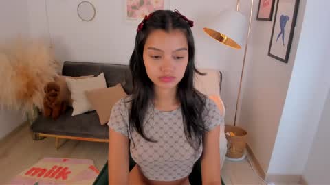 NINA online show from 5, 2, 2025