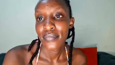 nina_bambi online show from 22, 12, 2025