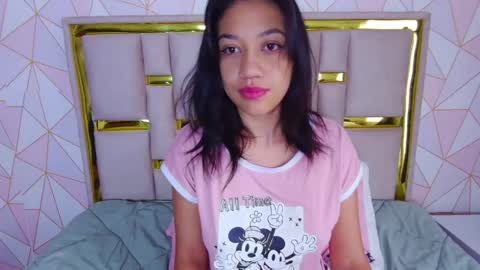 Nina Carther online show from 23, 4, 2026