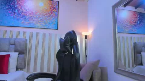 nina_glow_ online show from 10, 3, 2026