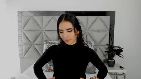 Snapshot of nina_pons chatting on 20, 2, 2025  Nina  online show from 20, 2, 2025
