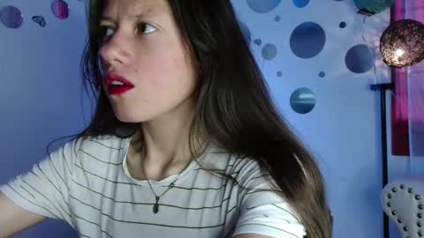 Nina Roser online show from 22, 9, 2025